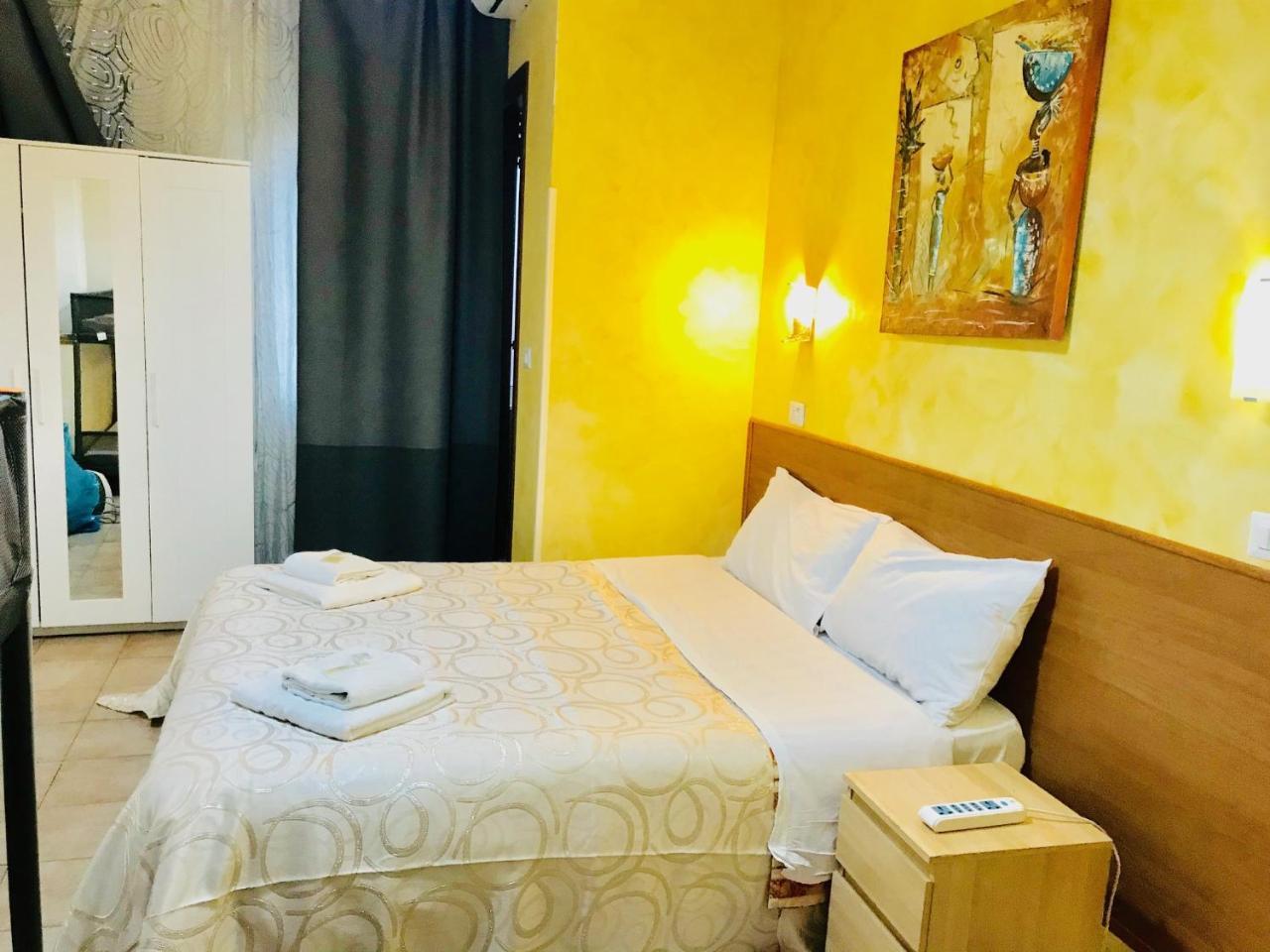 When In Rome Accommodation Exteriör bild